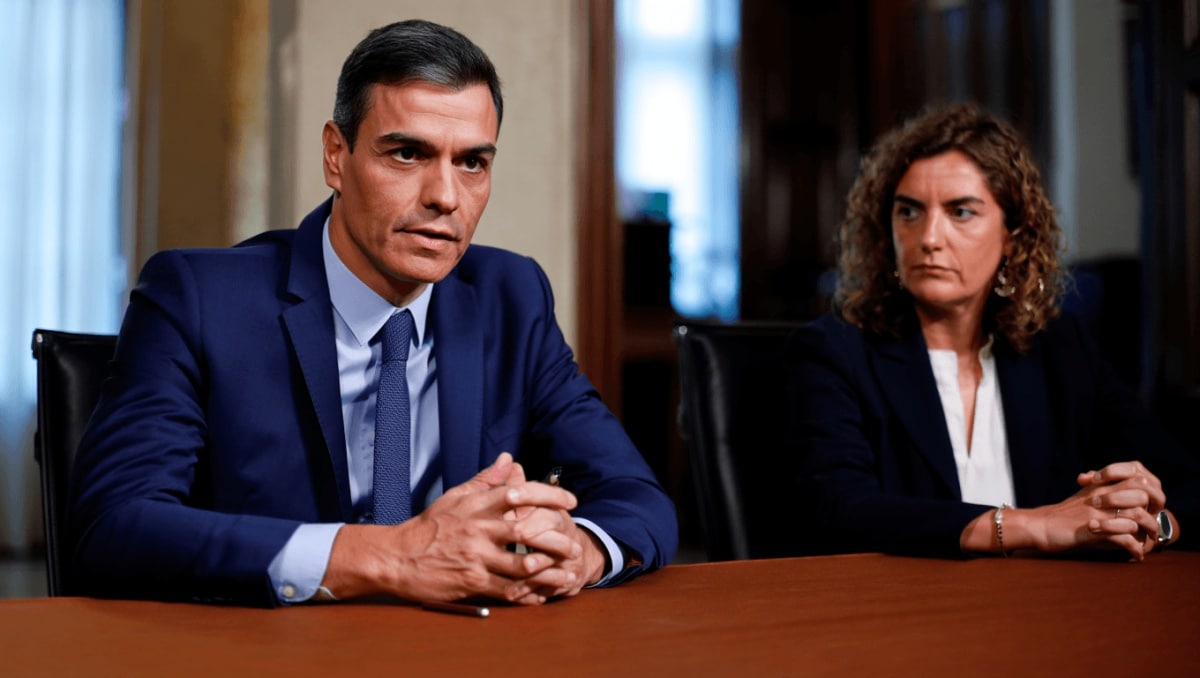 
El PSOE no descarta que Pedro Sánchez rescate a María Jesús Montero si fracasa en las elecciones andaluzas
