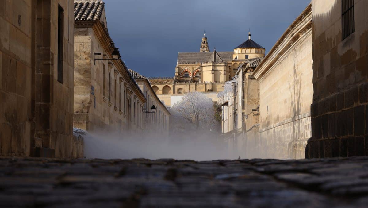 Cambio brusco de tiempo en Córdoba: los termómetros bajarán 10 grados este jueves, según la Aemet