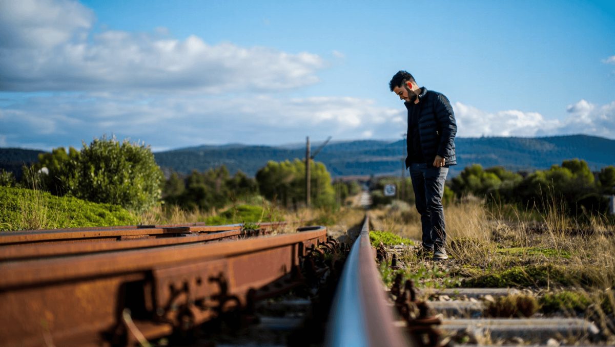 La Universidad de Granada contradice al Gobierno y ve «viable» el tren Guadix-Lorca