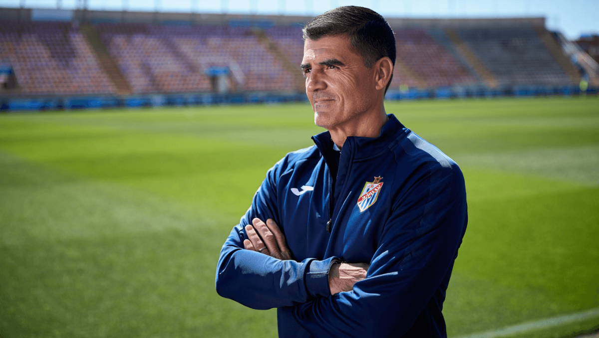 Iván Ania mantiene intacta la ambición en su cuarta temporada: «Sigo teniendo ganas de crecer con el Córdoba CF y de subir un escalón más»